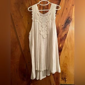 Monteau Cream Lace Tank Top